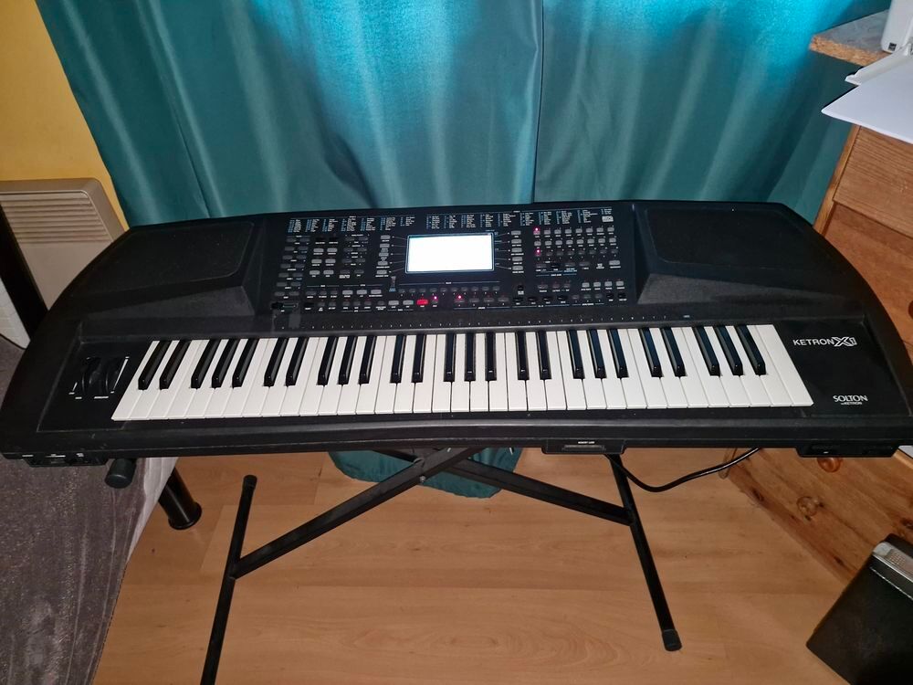 Clavier arrangeur Solton/Ketron X1 Instruments de musique