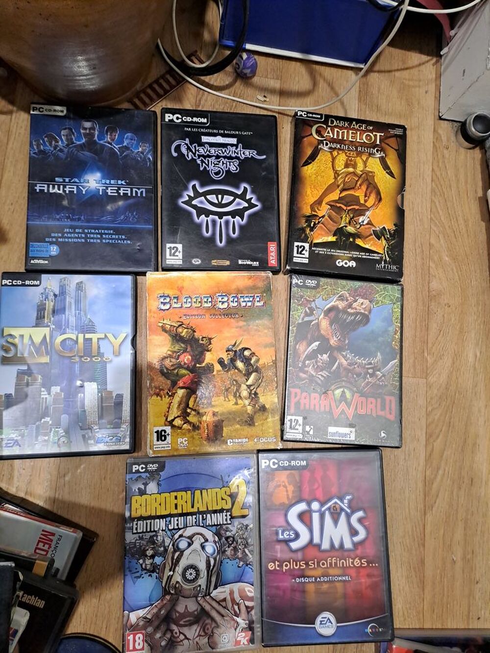 Lot de jeux pc-rom et dvd films Consoles et jeux vidéos