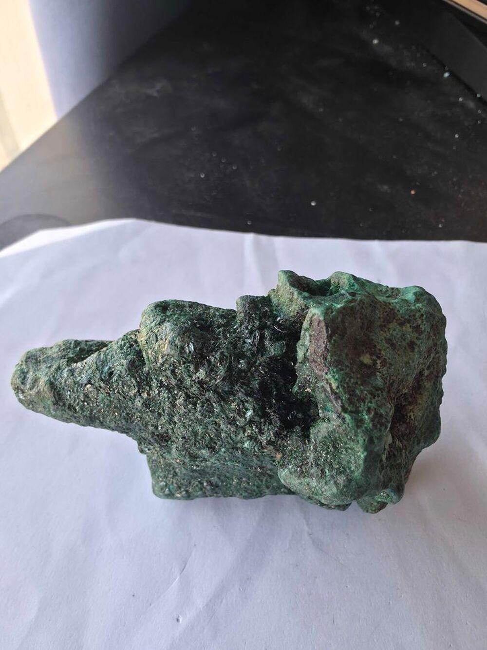 Min&eacute;ral Brut : Malachite Cristallis&eacute;e du Congo-206g 