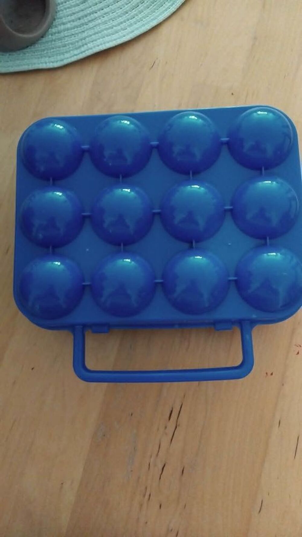 boite a 12 oeufs neuve bleu Jardin