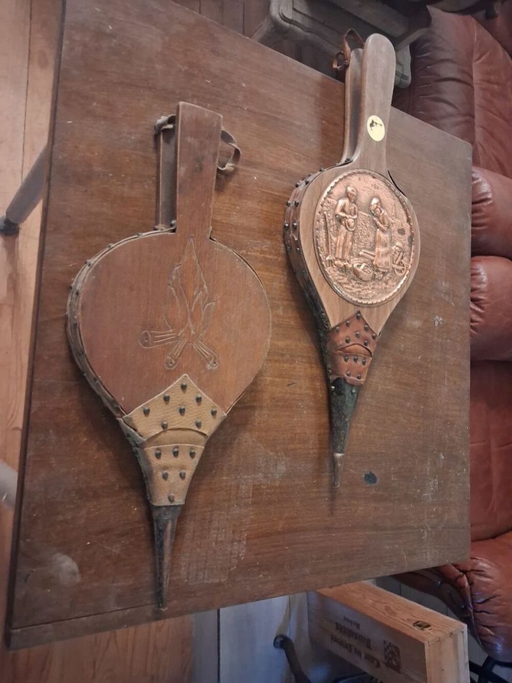 2 SOUFFLETS CHEMINE DECORATION Décoration