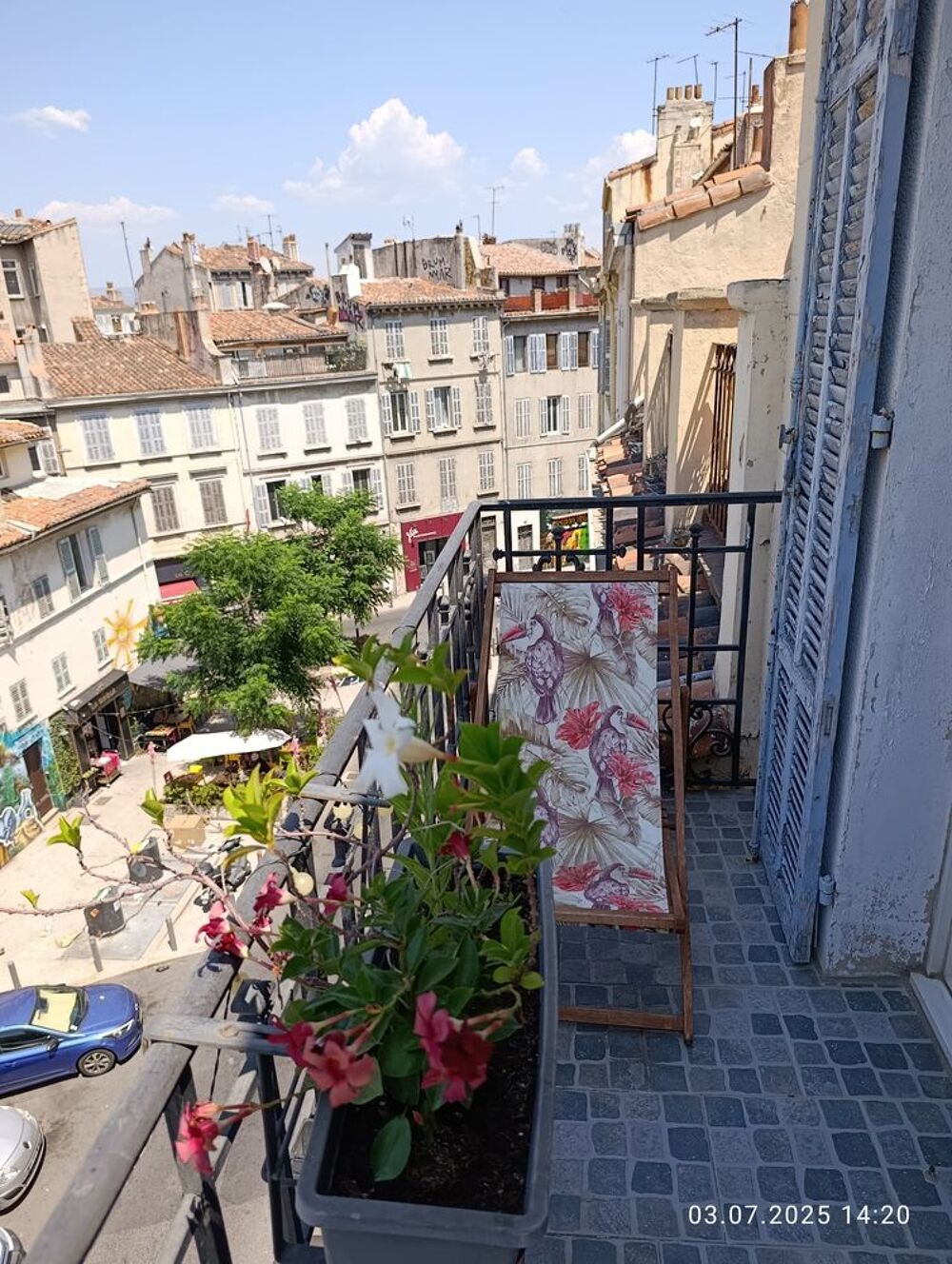 Vente Appartement T3 traversant de charme au dernier étage avec 2 extérieurs Marseille 6