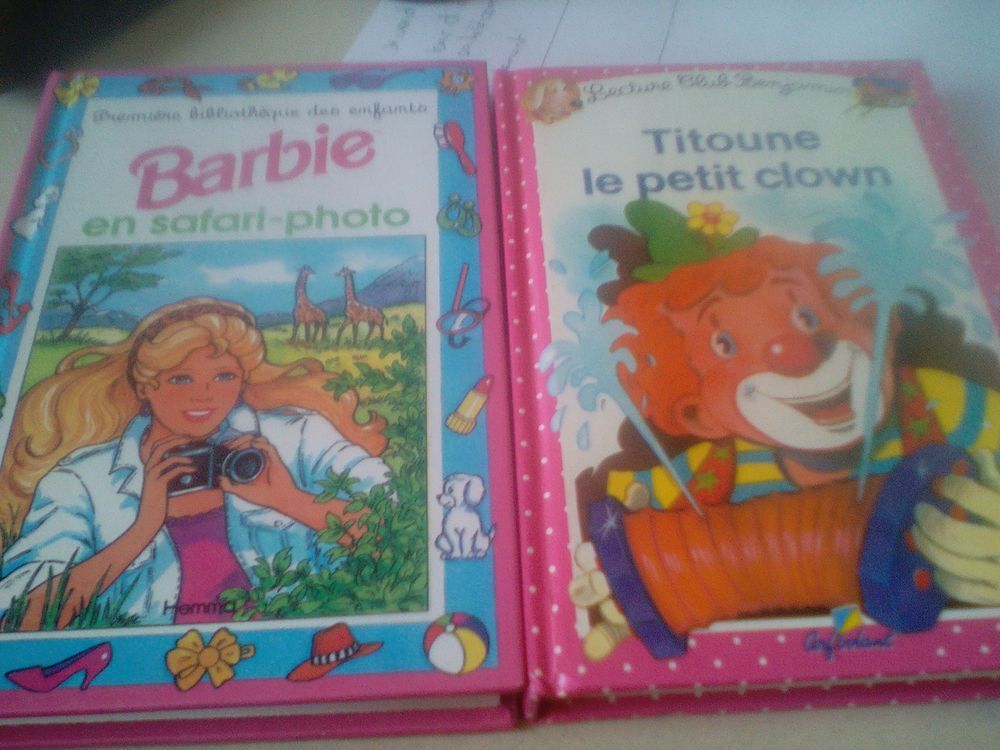 Livre pour enfant 
Barbie, et titoune le petit clown Livres et BD