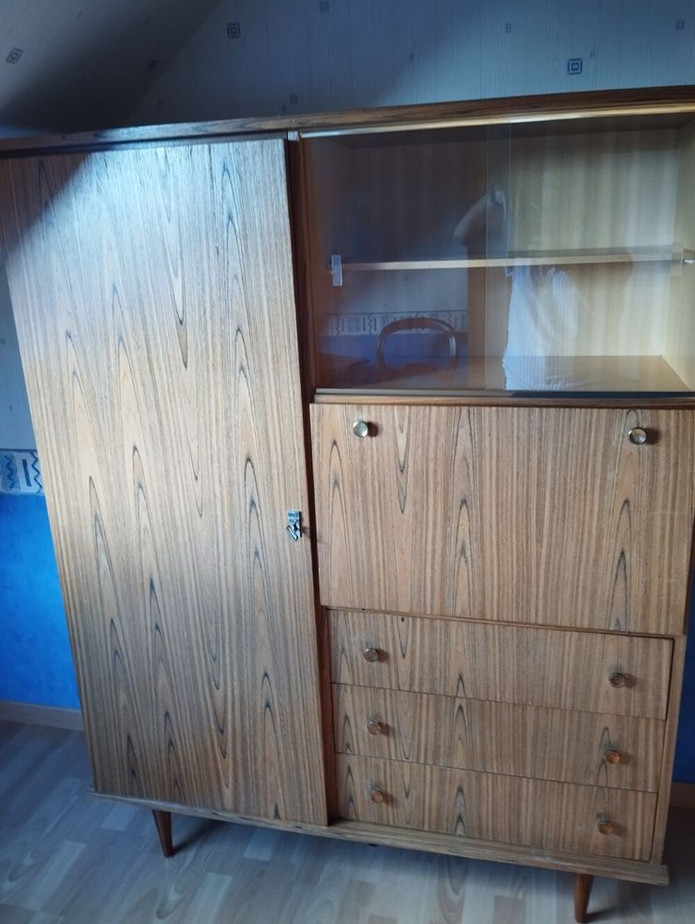 Penderie secr&eacute;taire Meubles
