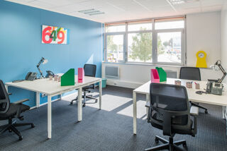   Louez un grand espace de bureau pour 50 personnes à Orly Orlytech Paris-Orly Paray-vieille-poste