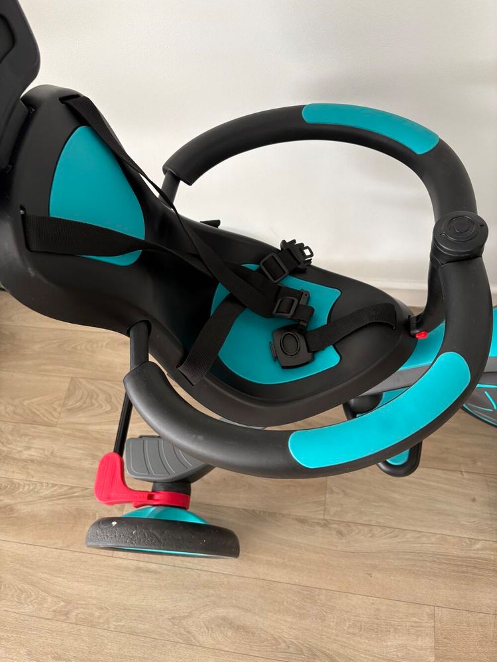 Poussette b&eacute;b&eacute; 3 roues Globber Puériculture