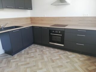  Appartement à louer 3 pièces 70 m²