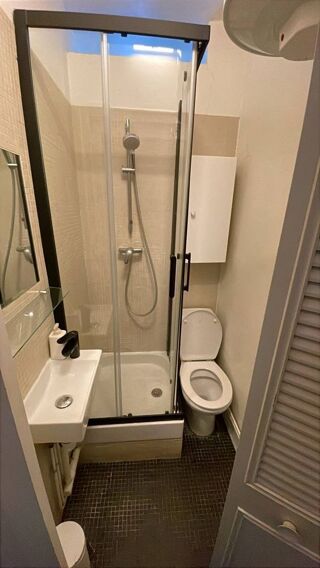  Appartement � louer 2 pi�ces 39 m� Paris