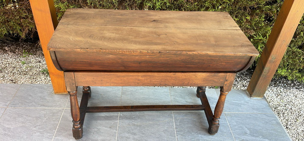 Table p&eacute;trin XIX eme chene massif Meubles
