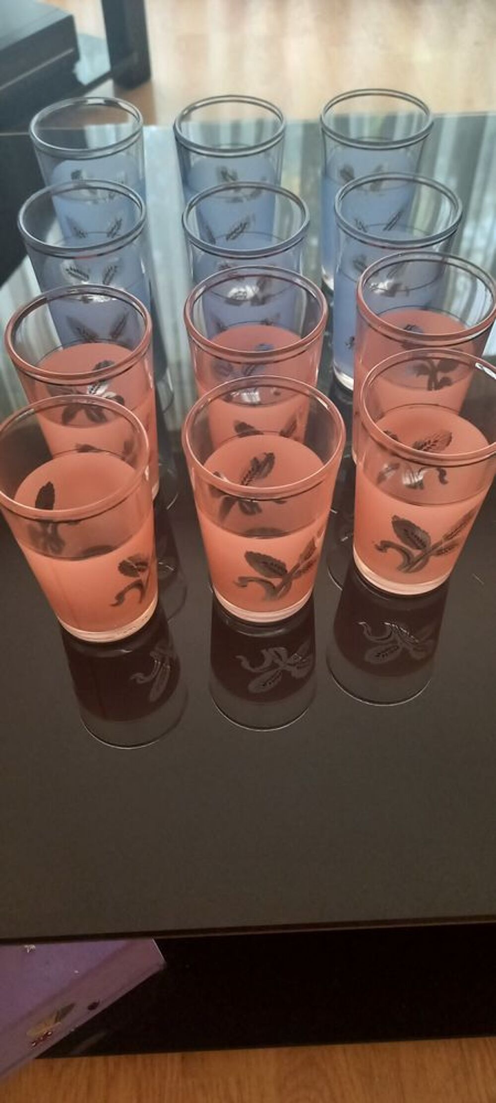Lot de 12 verres ? th&eacute; neuf Cuisine