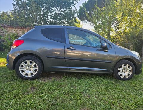 Peugeot 207 1.4 HDi 70ch BLUE LION Active 2010 occasion Gaillon 27600