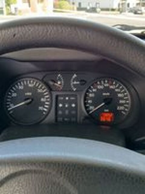 Clio 1.2 RN 2002 occasion 33700 M&eacute;rignac