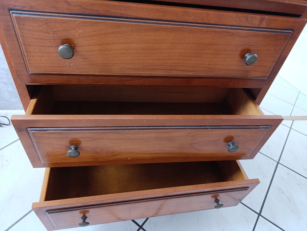 Petite commode 3 tiroirs merisier massif Meubles