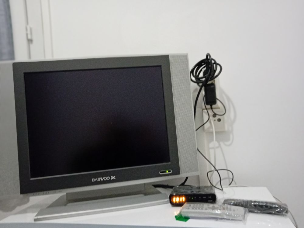 T&eacute;l&eacute;vision Photos/Video/TV