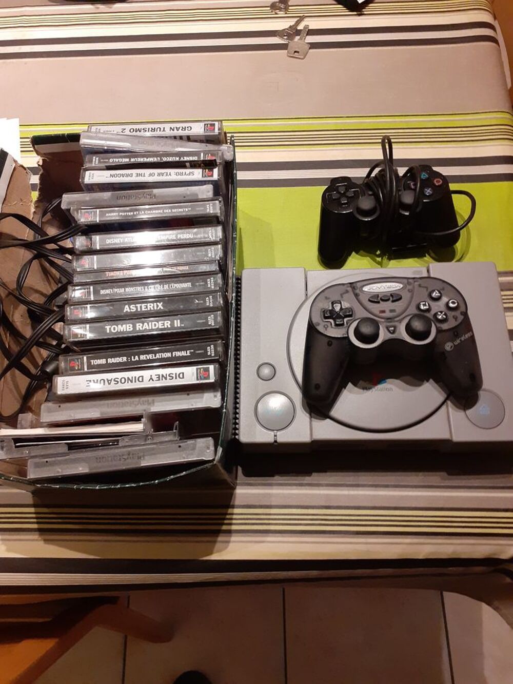 Jeu vid&eacute;o Consoles et jeux vid�os