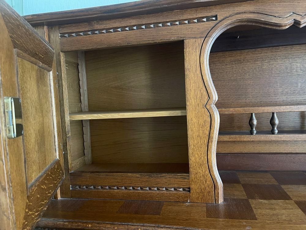 Belle salle &agrave; manger compl&egrave;te Meubles