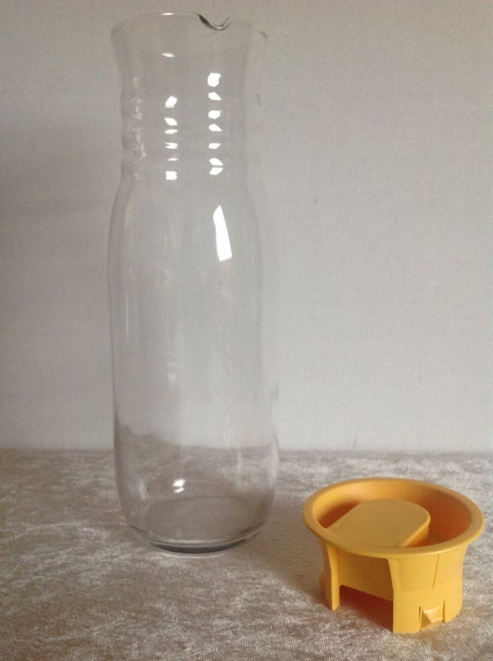 CARAFE VINTAGE EN VERRE AVEC BEC VERSEUR Cuisine