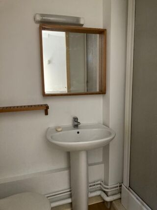  Appartement à louer 1 pièce 20 m²