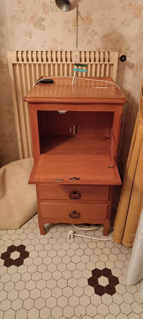 Meuble de tlphone avec  2 tagres et tiroirs+ lampe 60 Montussan (33)