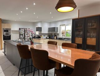  Maison � vendre 4 pi�ces 130 m�