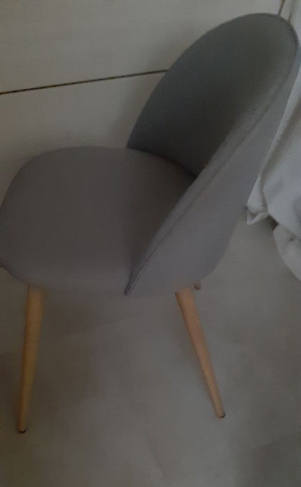 Lot de 4 chaises de salle &agrave; manger Meubles