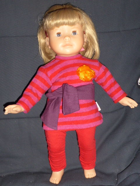 Poup�e Corolle Astrid 2009 42 cm 40 Rueil-Malmaison (92)