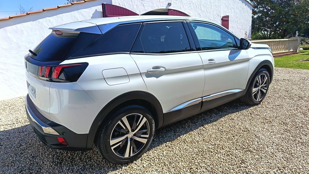 3008 BlueHDi 130ch S&S EAT8 Active Business 2019 occasion 85800 Le Fenouiller