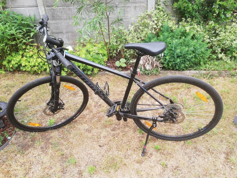 V&eacute;lo crosstrail marque Specialized Vélos