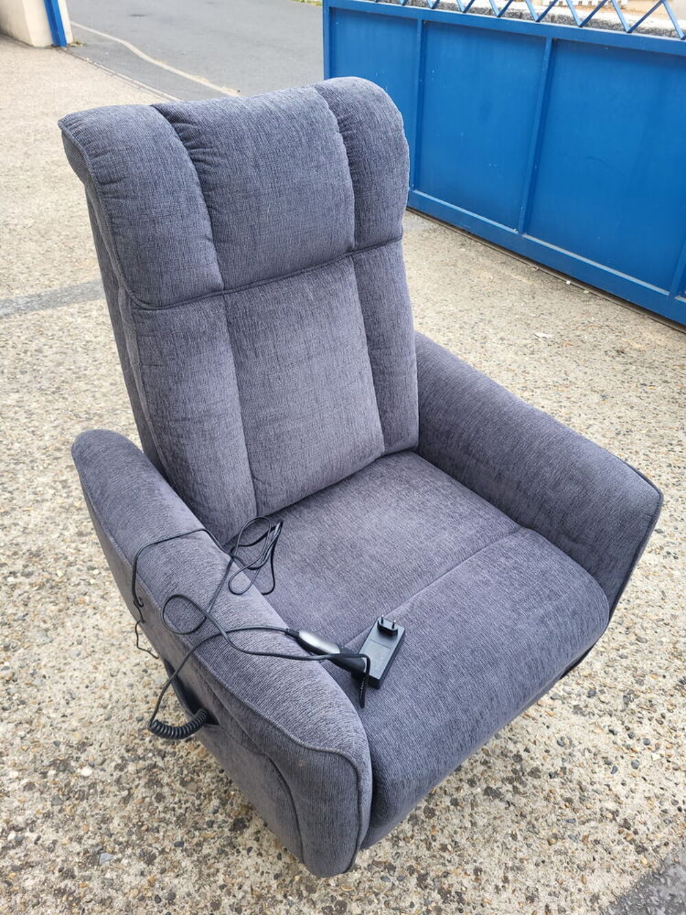 Fauteuil relax &eacute;lectrique Meubles
