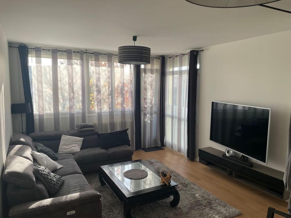 Location Appartement T4 77 m² avec balcon, box et cave à Senlis (60300 Senlis