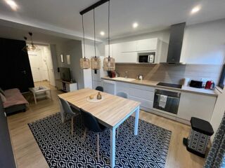  Immeuble � vendre 2 pi�ces 94 m�