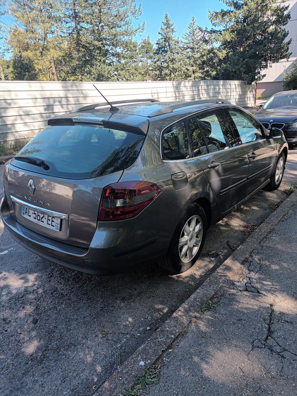 Laguna III Estate Laguna Estate III 1.5 dCi 110 eco2 Carminat 2009 occasion 25000 Besan&ccedil;on