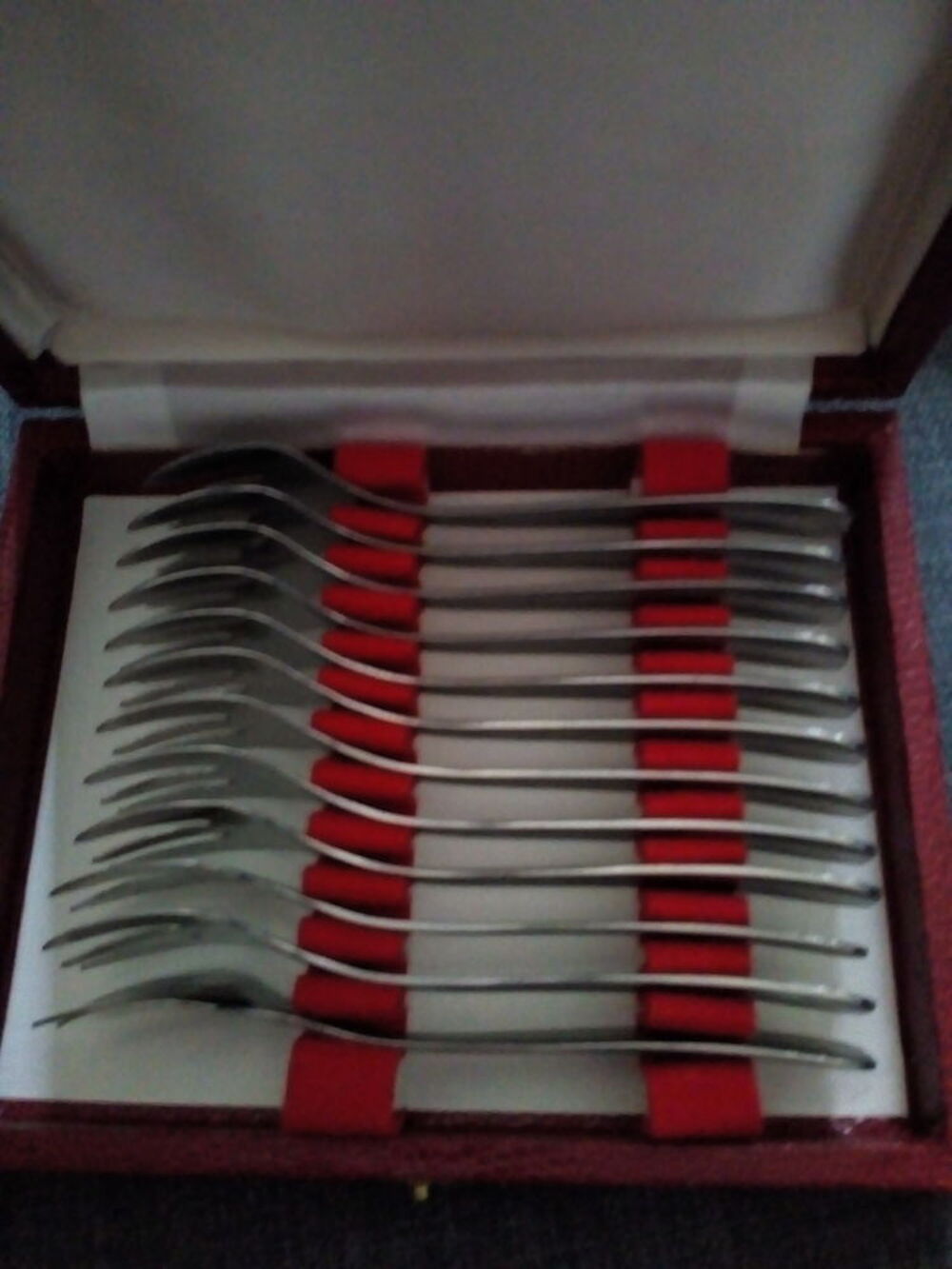 Coffret 12 fourchettes &agrave; huitres en inox Décoration