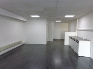  Atelier  louer 1 pice 54 m Lyon