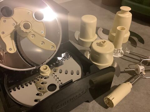 Robot culinaire cuisinart 195 Castelnau-de-Guers (34)