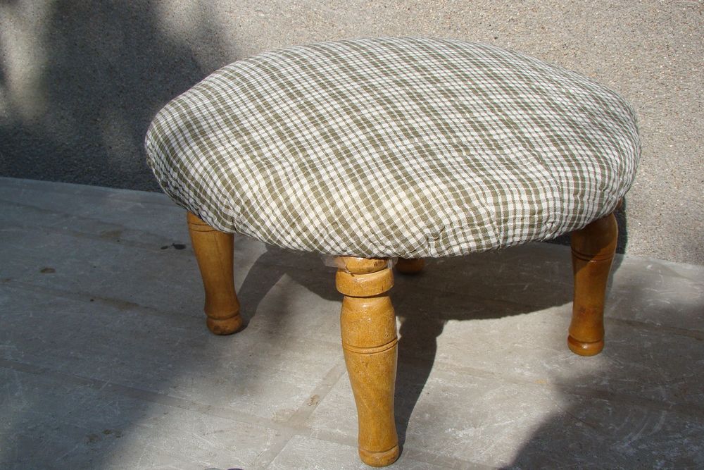 Petit tabouret / repose-pied vintage ann&eacute;es 1960 Meubles