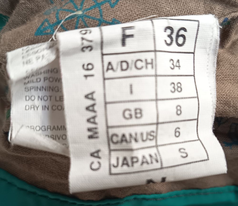 combinaison de ski ''skiss'' +bonnet +gants Vêtements