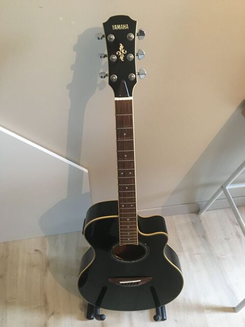 Guitare yamaha apx 700 electro acoustique 250 Beychac-et-Caillau (33)