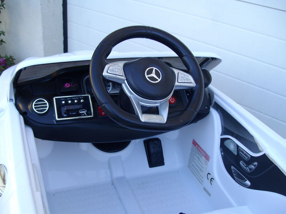 SUPERBE VOITURE ELECTRIQUE POUR ENFANT Jeux / jouets