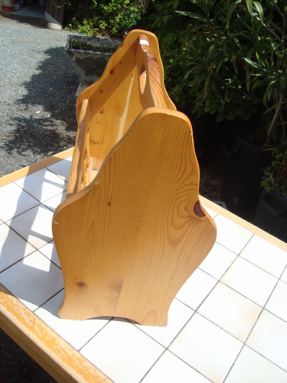 Porte revues en bois clair Meubles