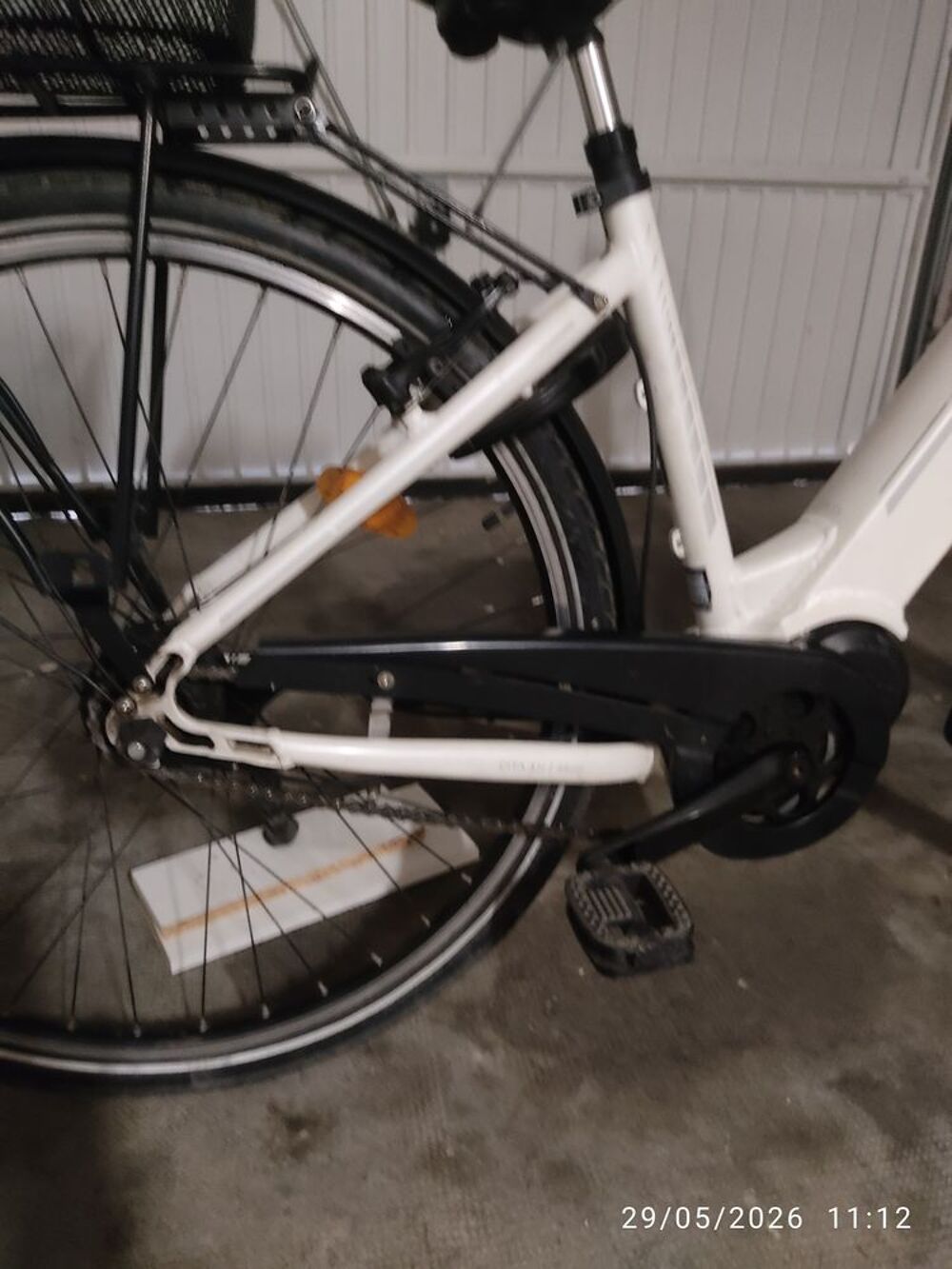  V&eacute;lo Electrique marque FISCHER BLANC Vélos