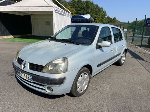 Renault clio ii 1.4 ESSENCE BOITE AUTO / PRO