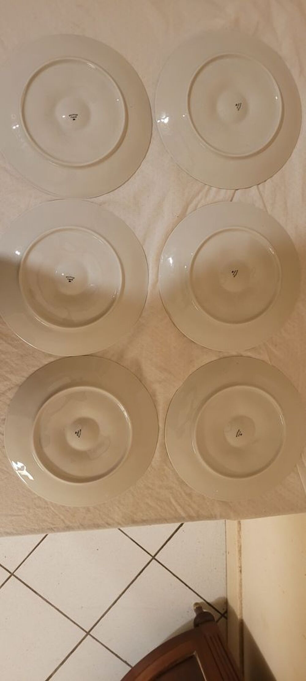 PILLIUYT 6 Assiettes &agrave; huitres 23cm "Vend&ocirc;me" Cuisine