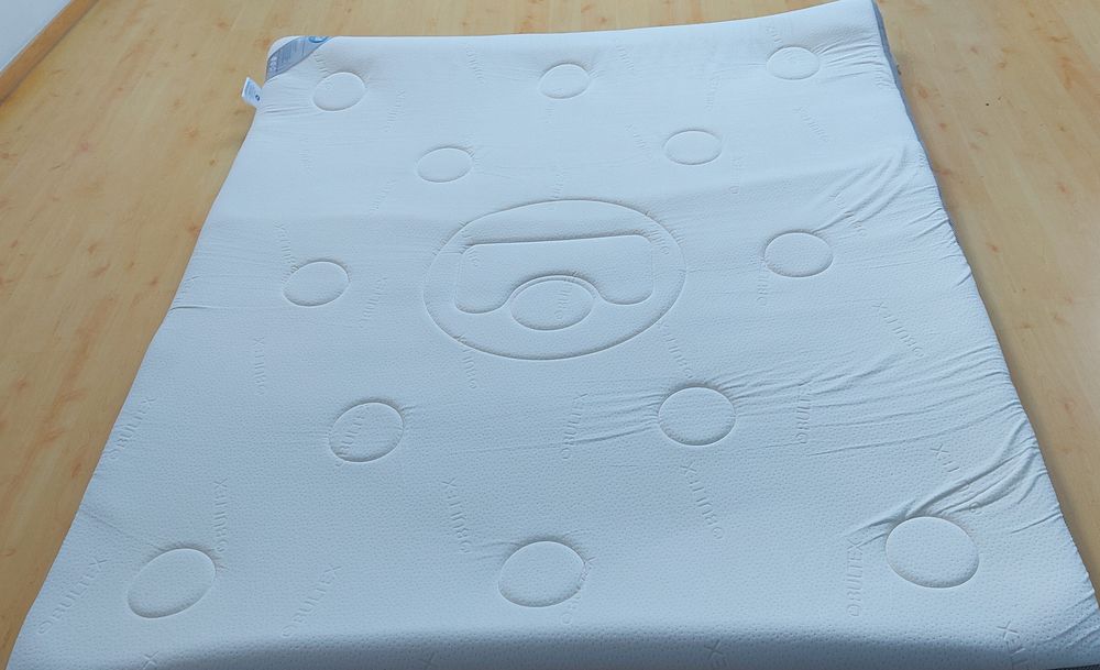 sur-matelas 160 x 200 m&eacute;moire de forme Meubles