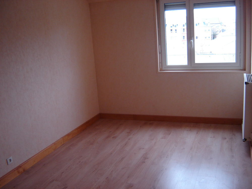 Location Appartement T4 (2ch) Tarbes Centre 4è ét : 93 M2 + grand garage au RDC Tarbes