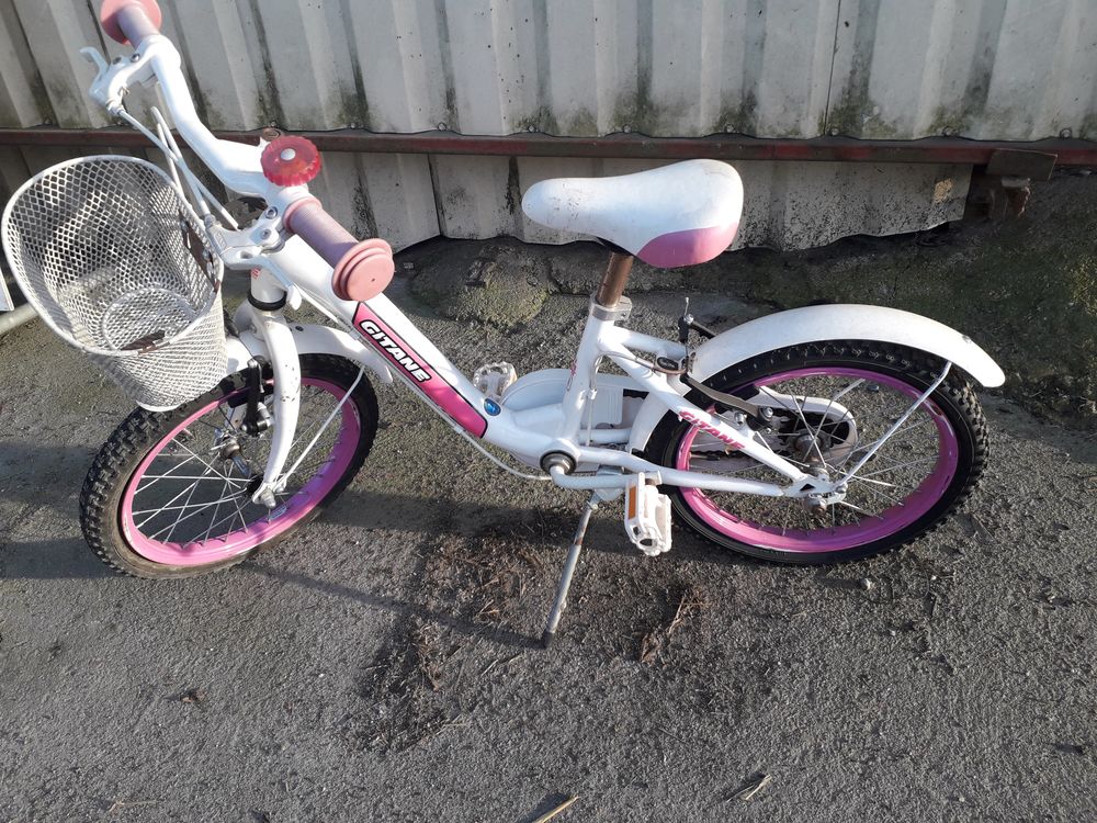 v&eacute;lo filles Jeux / jouets