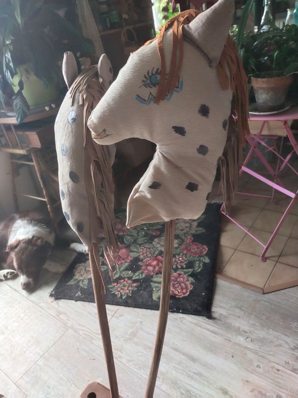 T&ecirc;te de cheval sur manche en bois Jeux / jouets