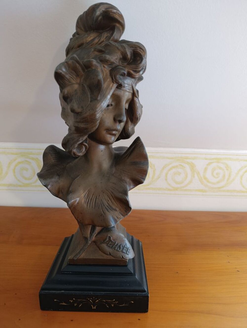 R&eacute;gule "La pens&eacute;e" 