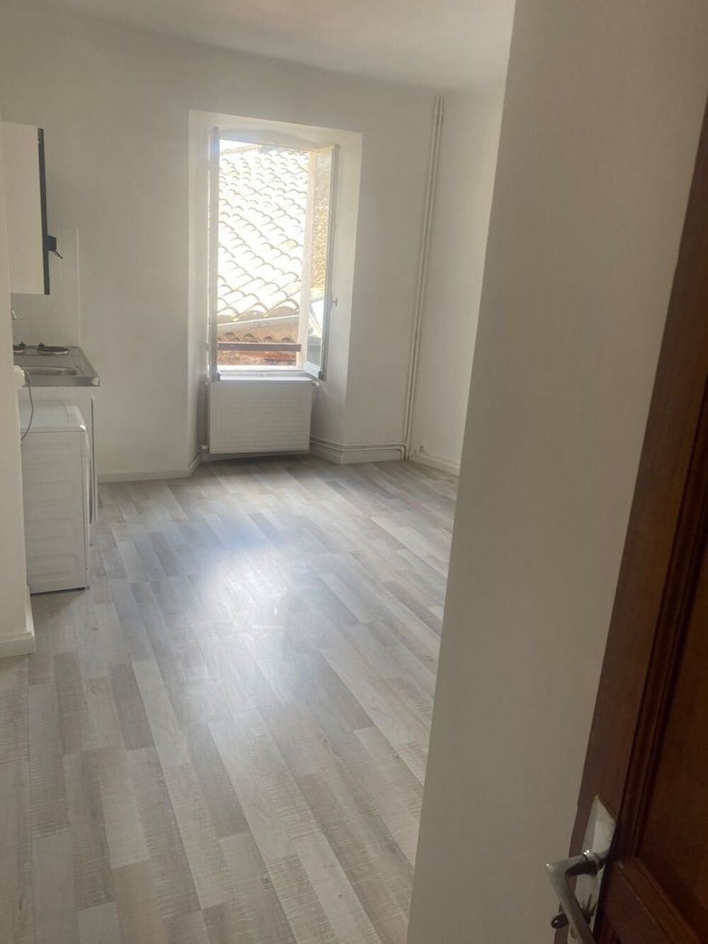 Location Appartement RIEZ (04500)
PARTICULIER STUDIO Riez