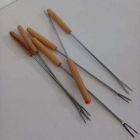 Pics � fondue, lot de 6, en acier et bois v�ritable 6 Saumur (49)